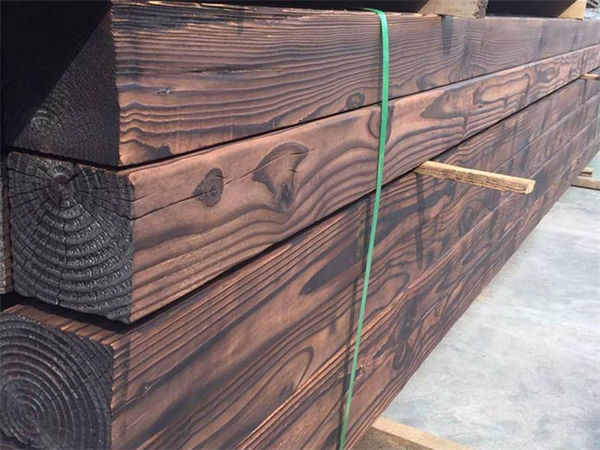 陕西碳化木立柱现货供应